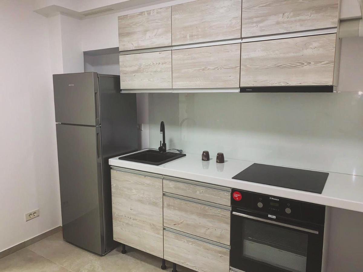 בוקרשט Mega Residance Studios מראה חיצוני תמונה