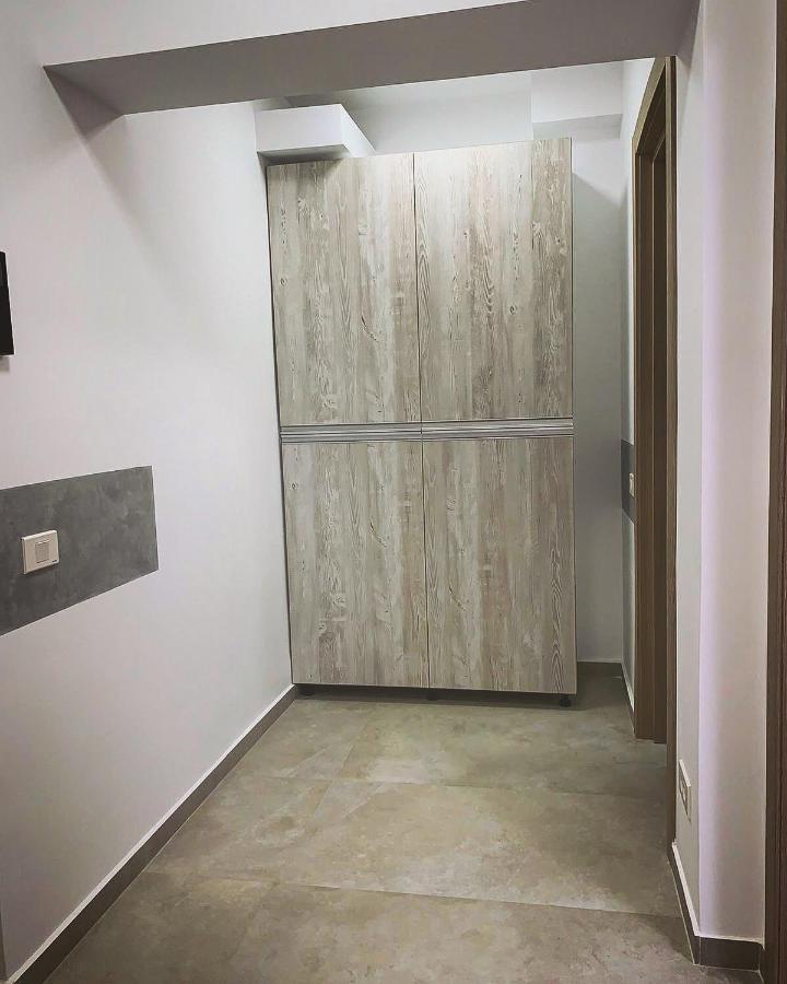 בוקרשט Mega Residance Studios מראה חיצוני תמונה